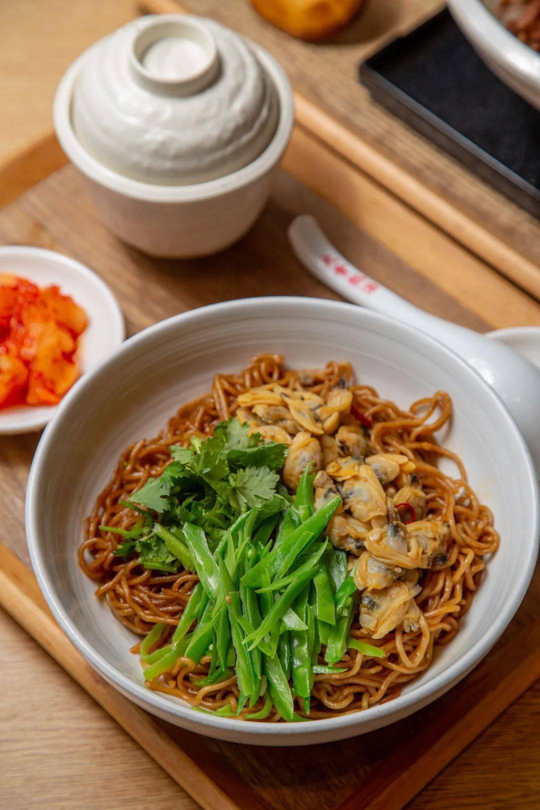 味千拉面丨经典葱油鲜蛤拌面回归