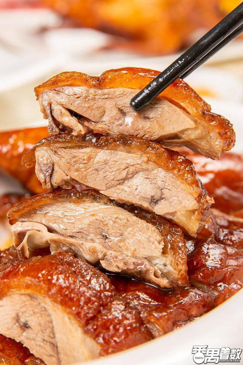 火了3年的荔枝柴烧鹅58元半只就在大夫山附近