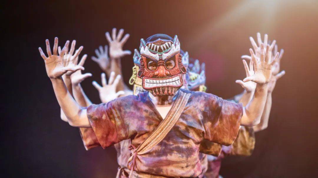 潘婧妍 廖国滢张轶秋 安 菲 王培玉 王宸宇 王路宽 刘和昕 武庭英范