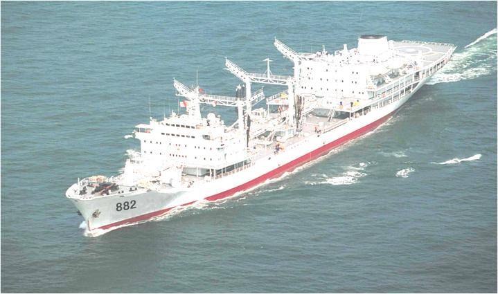 40载乘风破浪,再见,功勋舰!鄱阳湖舰在宁波退役