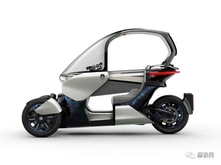 雅马哈mwvision所延伸出来的全新倒三轮专利曝光