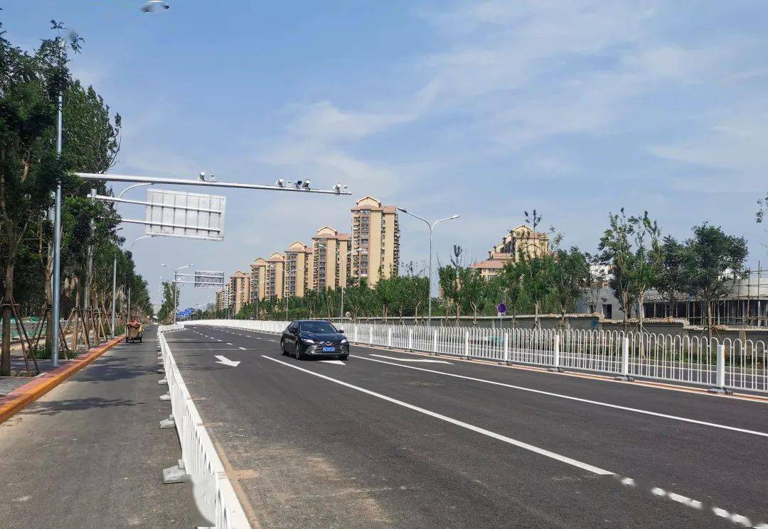 道路全线约4公里西起琅山路,东至西五环路永引渠南路永引渠南路实现