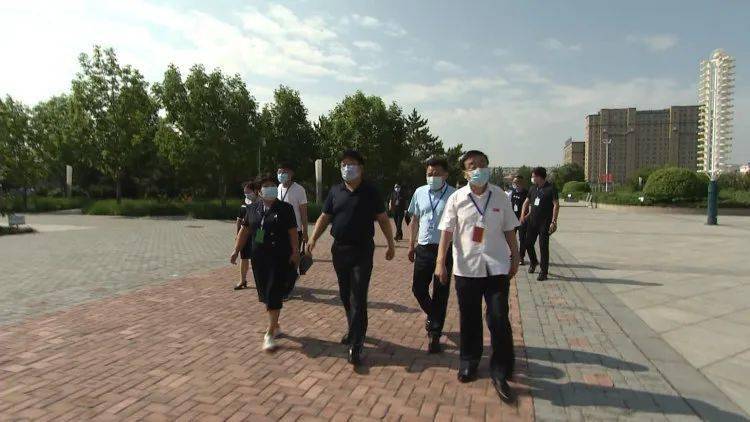 原创赵长勇到开鲁一中检查指导高考工作