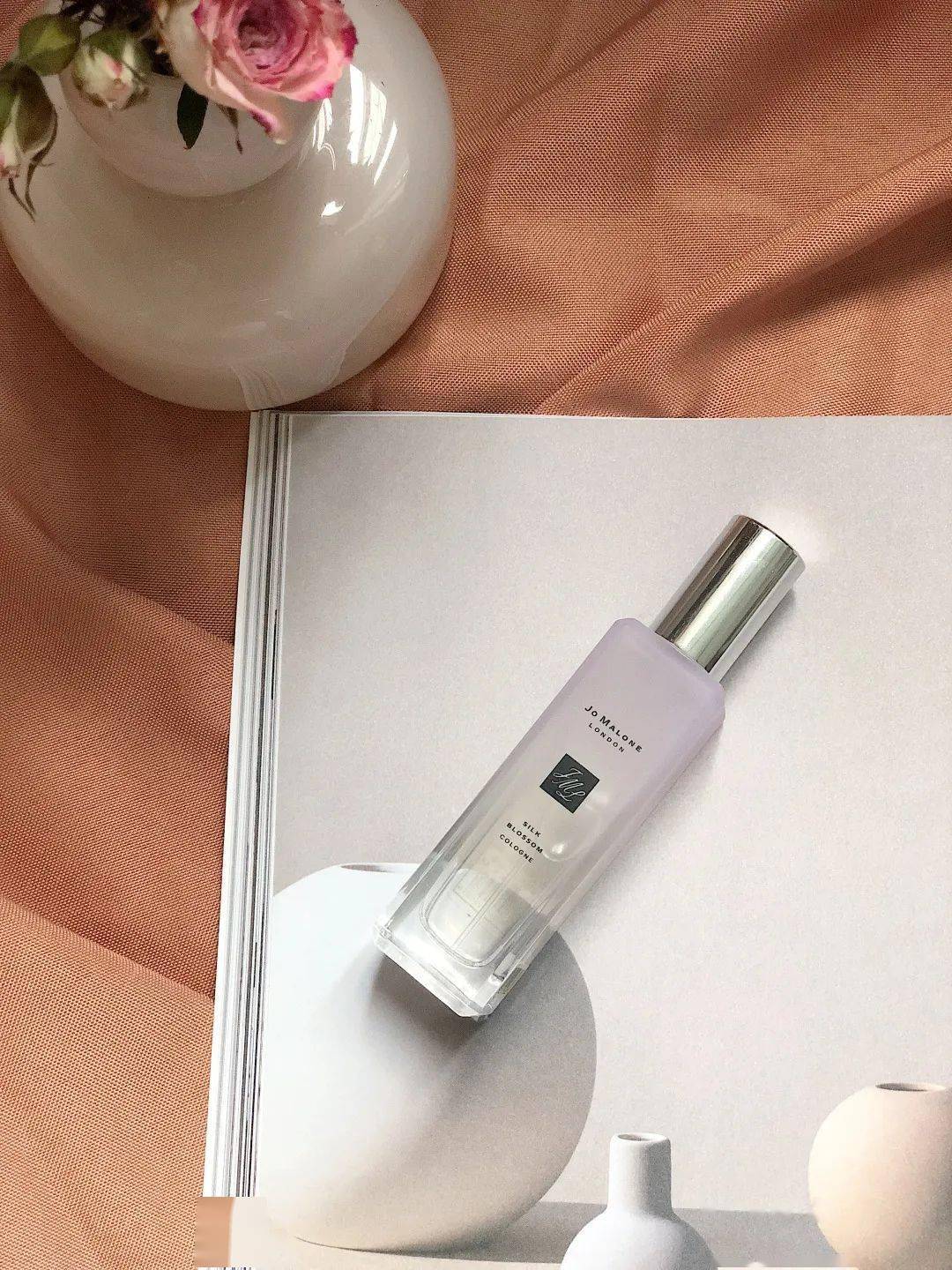 silk blossom cologne