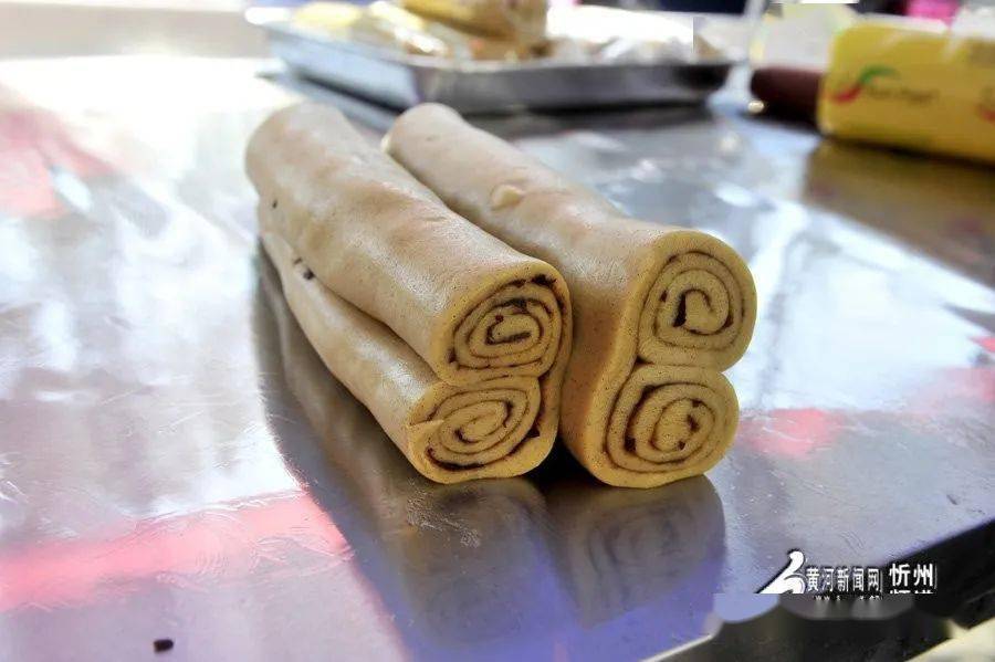 近日,保德县旅游文化招商系列宣传月活动在忻州古城举行.