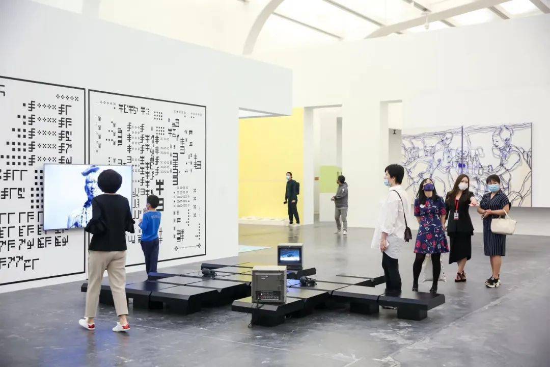 与生活的对话——“中国家庭”当代艺术展