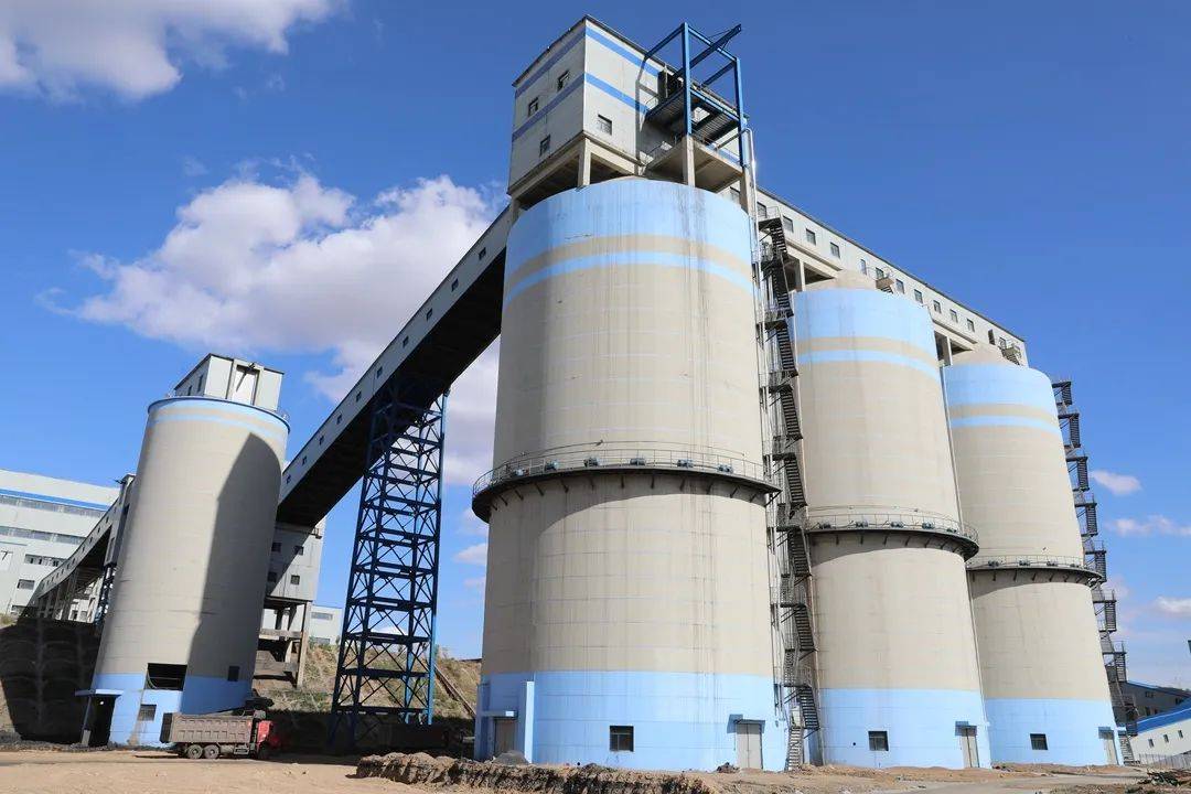 鄂尔多斯又一个1000万吨级特大型煤矿投产