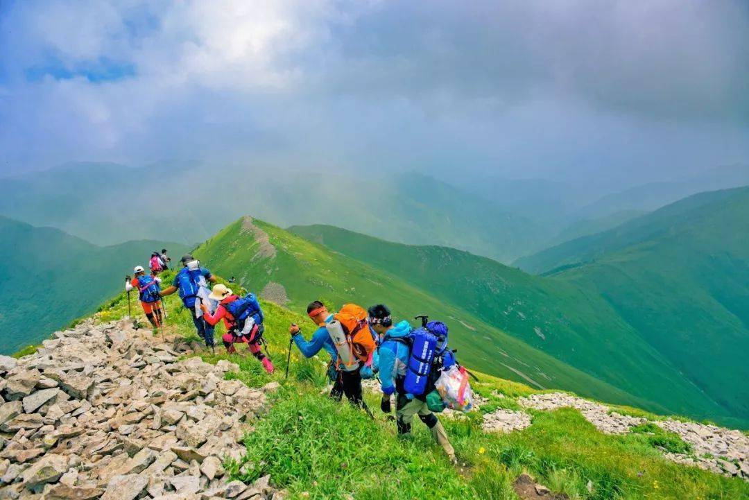 周末两日小五台山勇攀巅峰|徒步经典户外圣地,登顶华北最高峰之一,寻