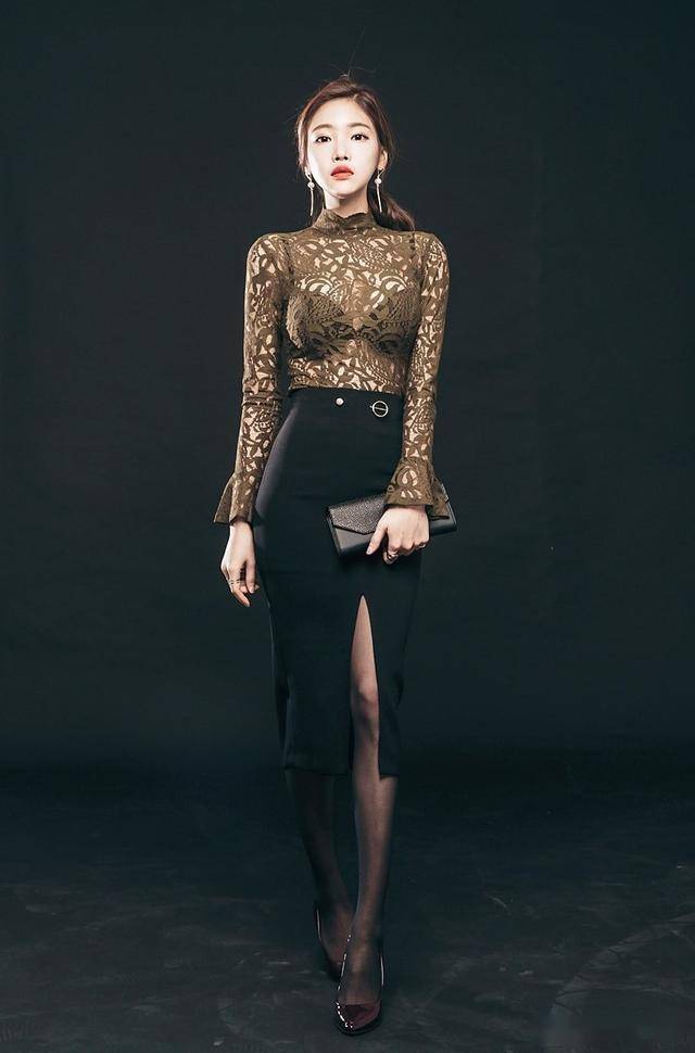 时尚御姐透视装 美呆了