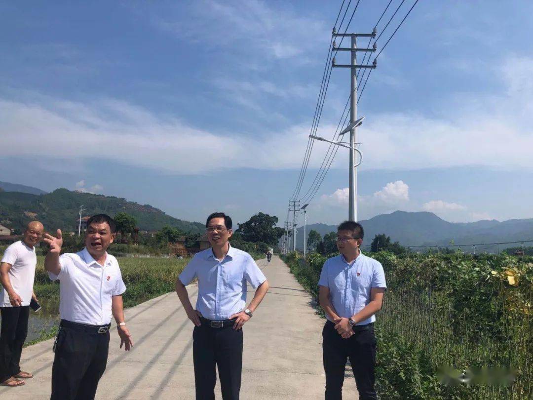 县委书记郑亚木深入度尾镇调研产业发展工作_手机搜狐网
