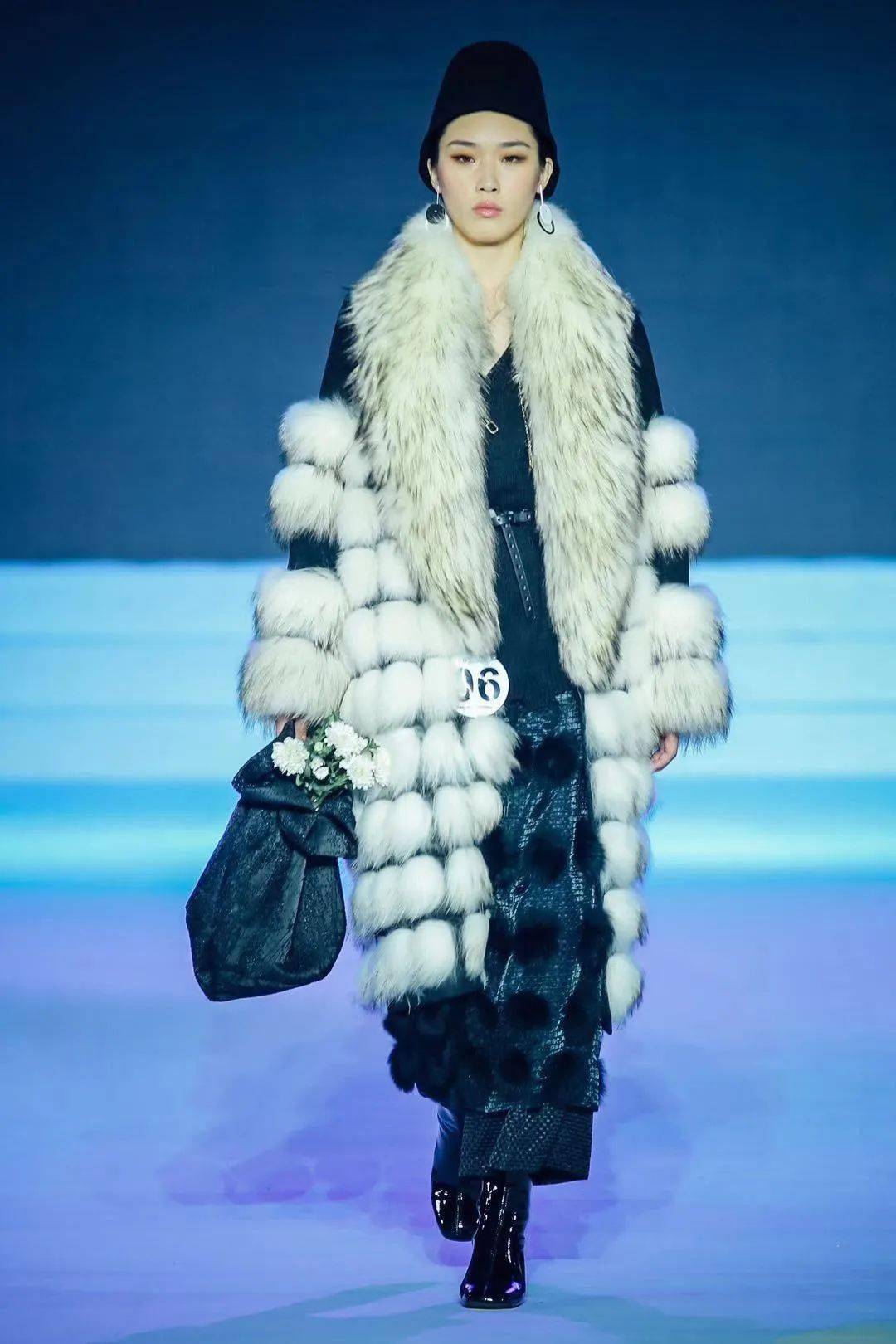 (2020"裘都杯"中国裘皮服装创意设计大赛征稿)