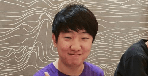 khan赶紧退役吧!fpx赛后惨遭网友怒喷:阵容都磨合快两个赛季了