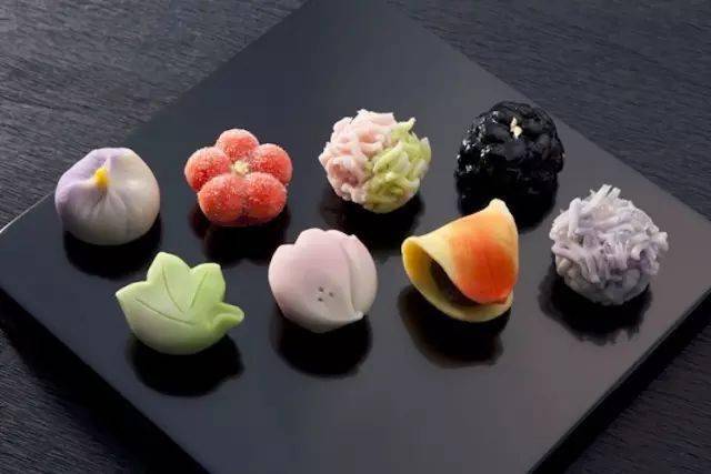 善品美食和果子甜味来源之一日本传统砂糖和三盆