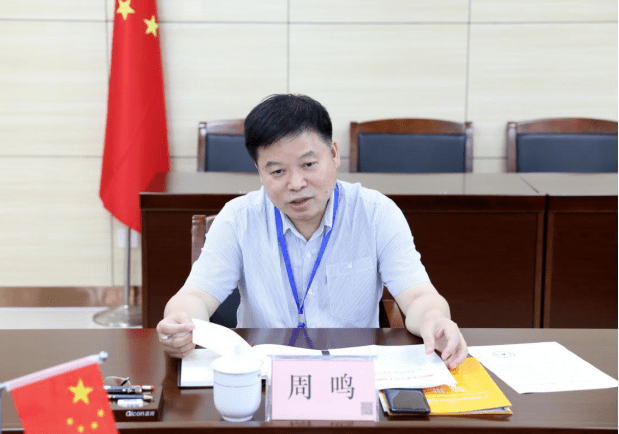 与柳州长虹航天技术有限公司(以下简称柳州长虹)董事长唐卫国一行座谈