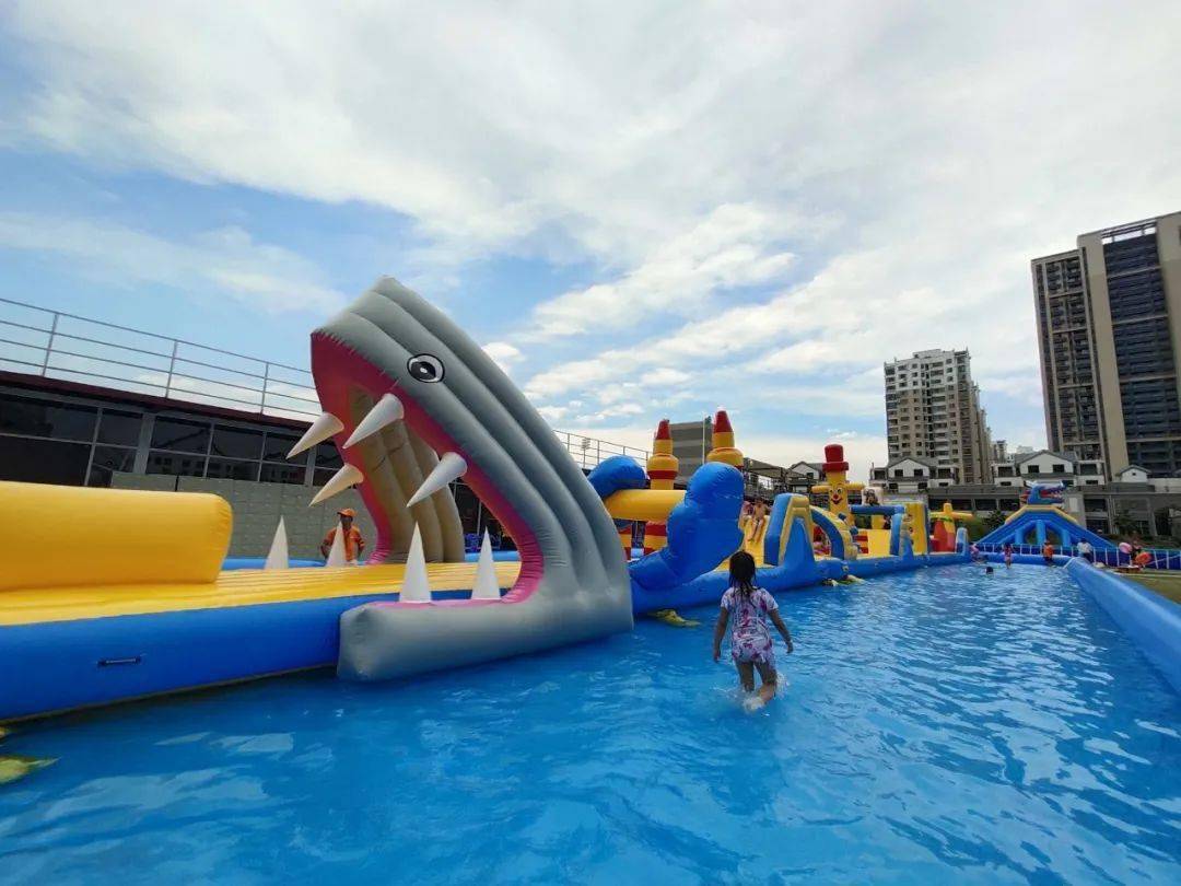 其他6000平米区域待完善后 第一时间开放 来水上乐园嗨玩这个夏天