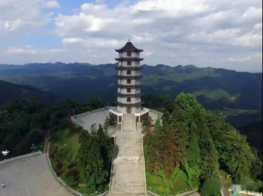 2012年湖南熊峰山国家森林公园成立,安仁县政府在原址重建文塔,并更名