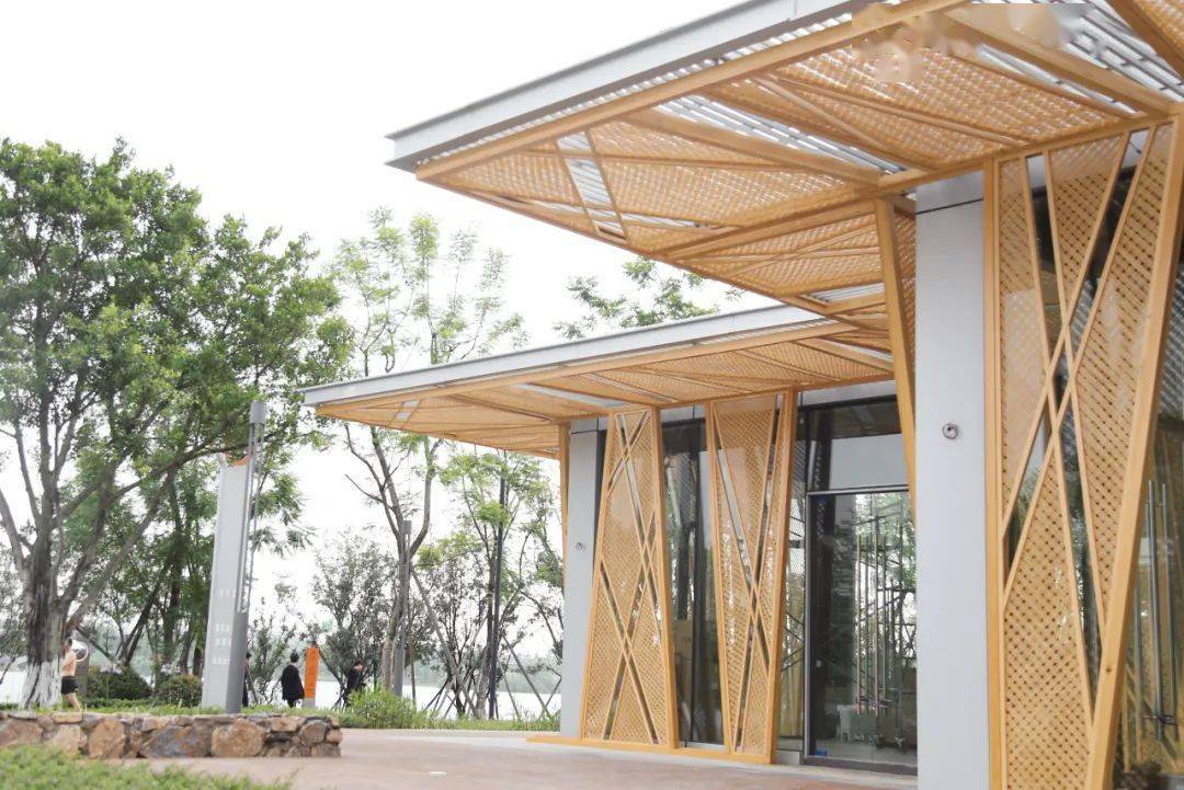 天府绿道锦城湖公园丨传统竹编形态的极致表达