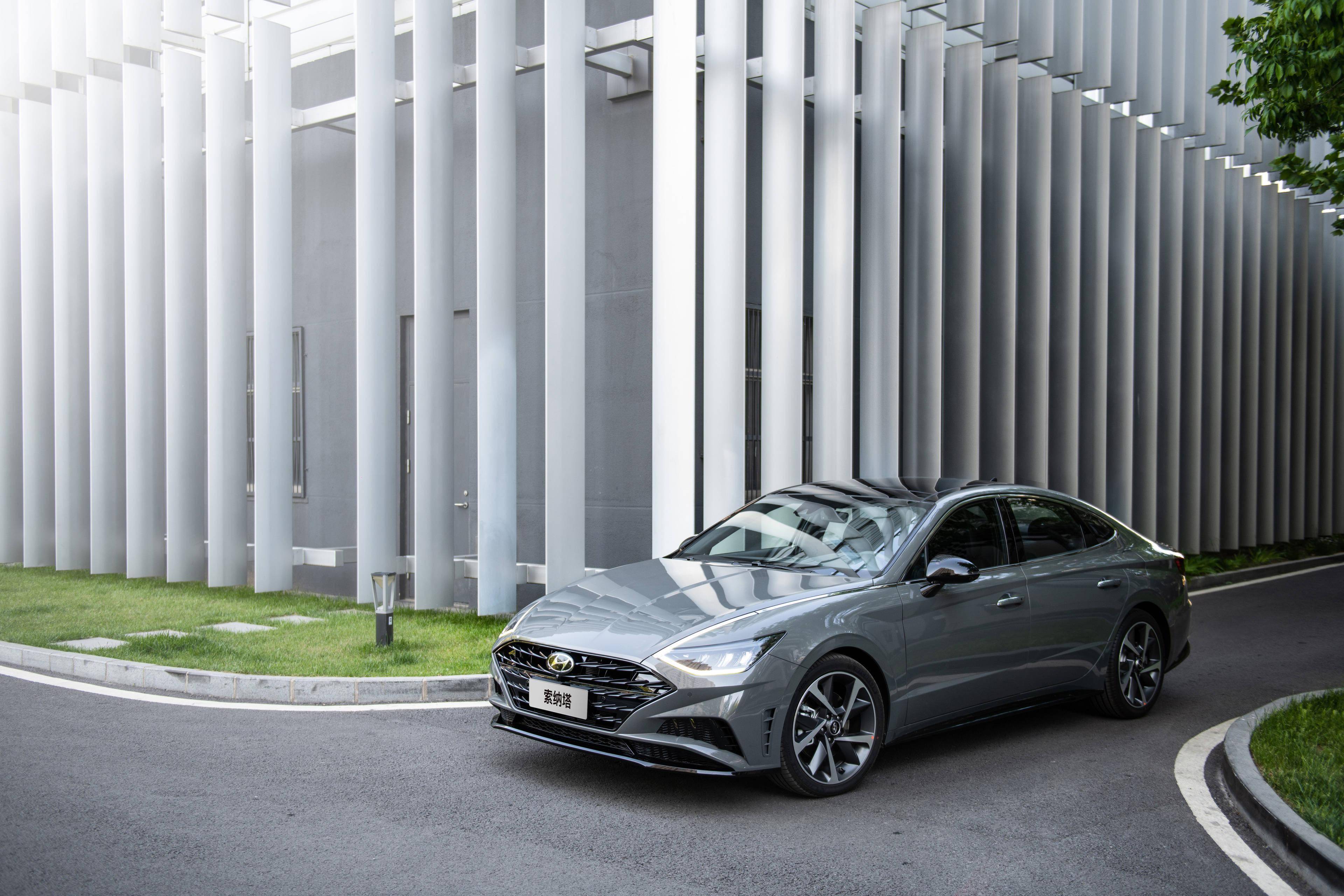 第十代索纳塔上市,能否在b级车市场上演"后来者居上"?