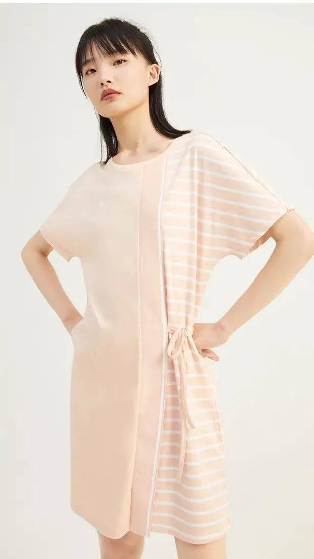 查看大图  14骑原 & 王文婧鬼塿虎新店开幕15严越 | 袁馨怡 | 王梦佳