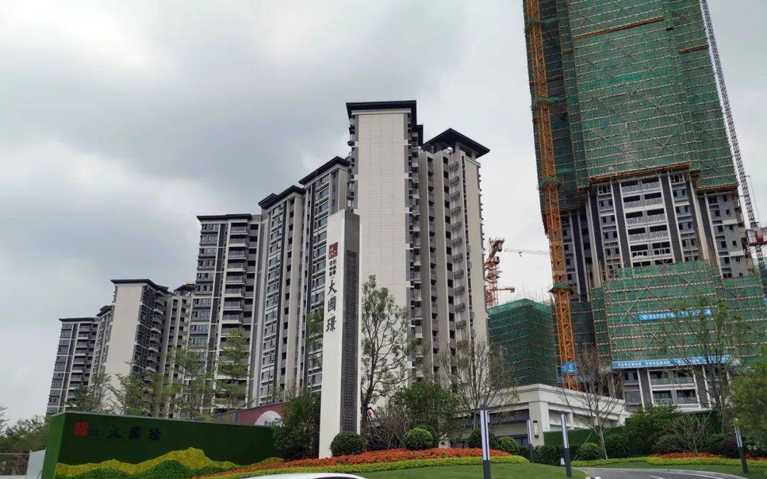 保利中海金地大国璟:增城执信学校 项目位于广州增城中部,紧邻广汕