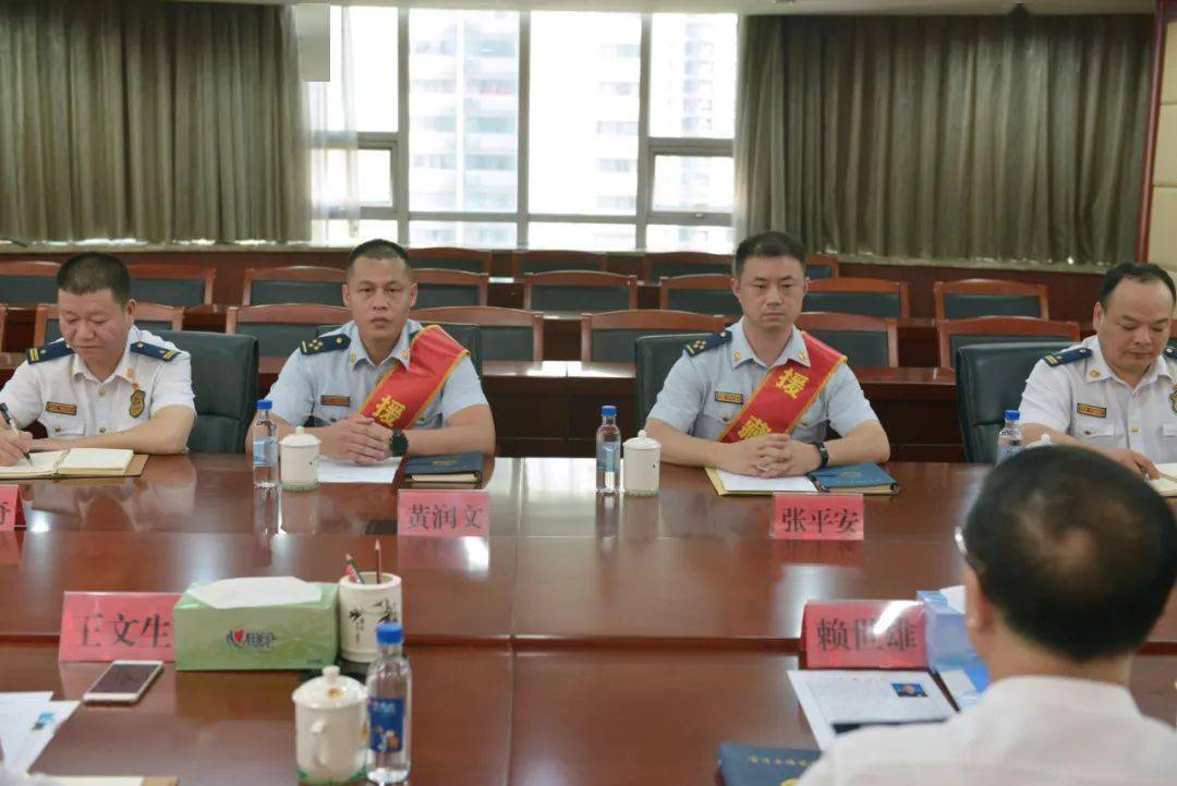 福建省消防救援总队召开欢送2020年度援藏干部座谈会