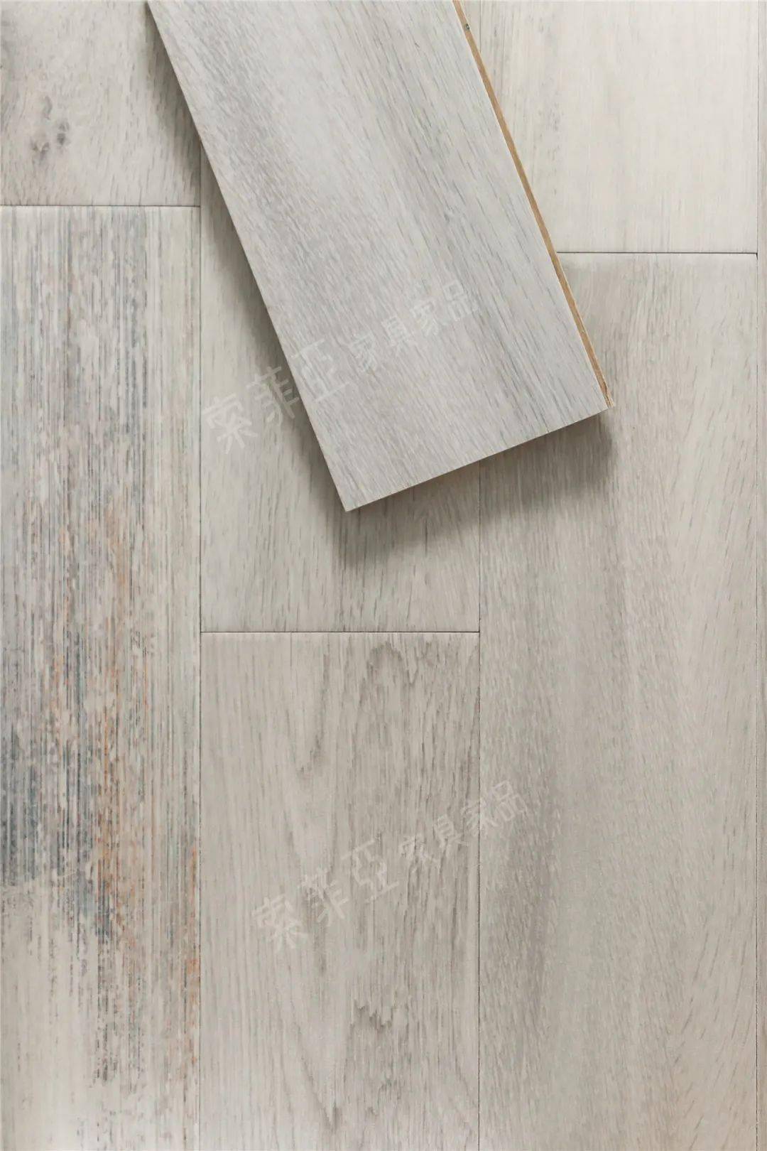 给我2分钟解释索菲亚地板为什么值得选择