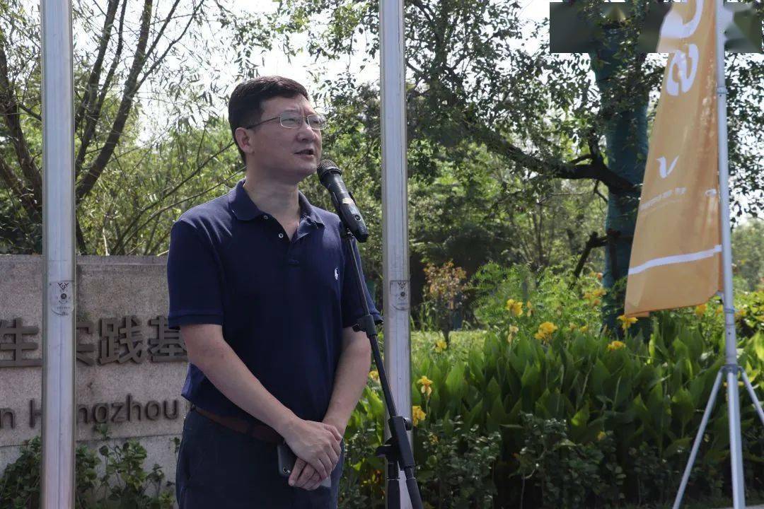 青春心之所向是初心行之所往显担当记宁波二中学子赴杭州湾青少年学生