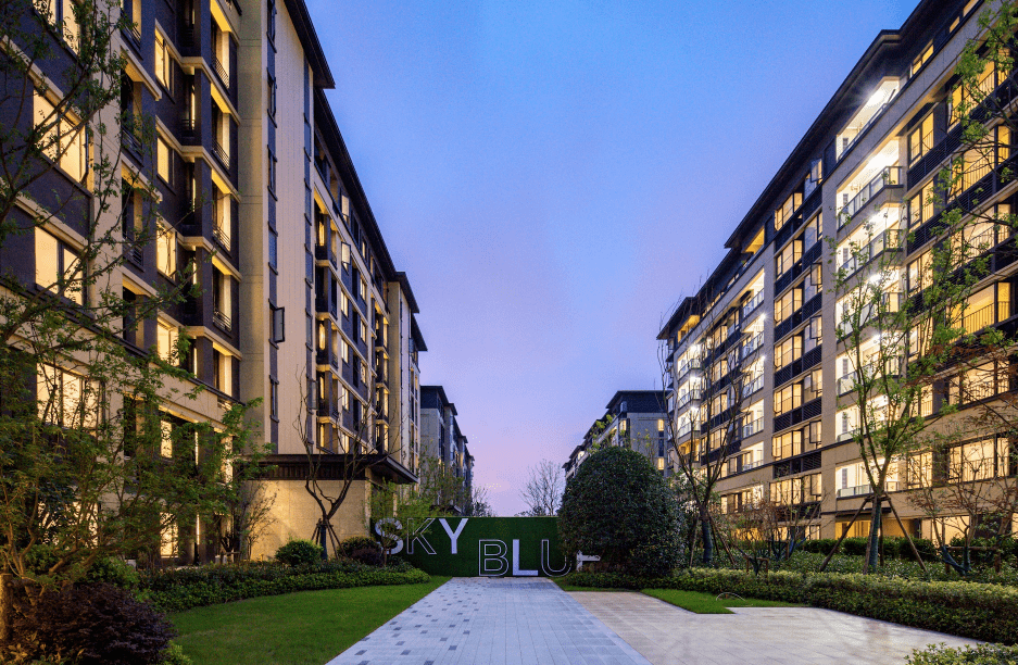 ip与ip的相遇融信澜天系作品实景绽放空港