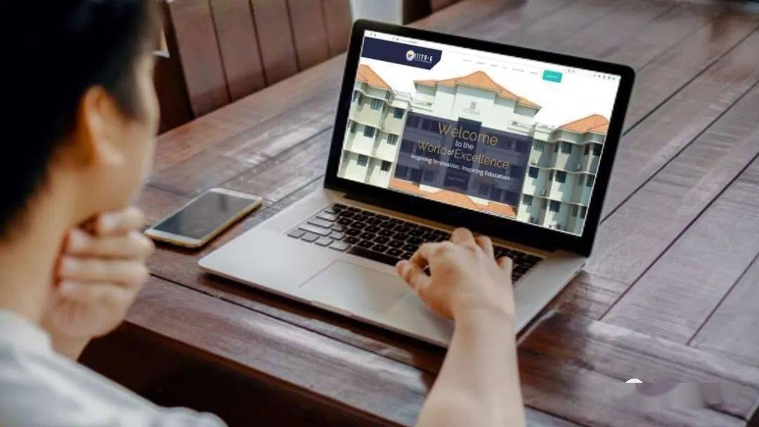 网课有多难? 美国学校里我们这样面对_教学