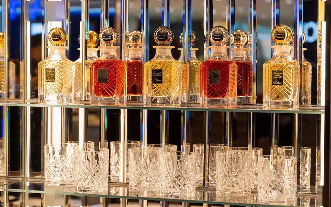 香港首间kilianparis旗舰店华丽进驻海港城