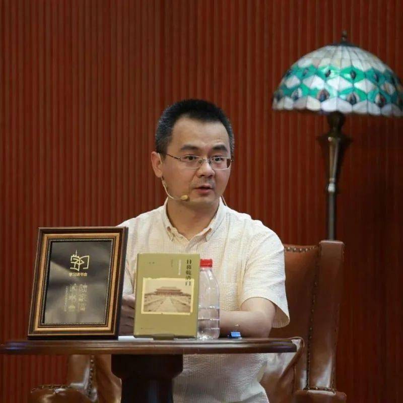 关于嘉宾浙江图书馆,上海人民出版社,杭州晓风书屋主办单位因疫情原因