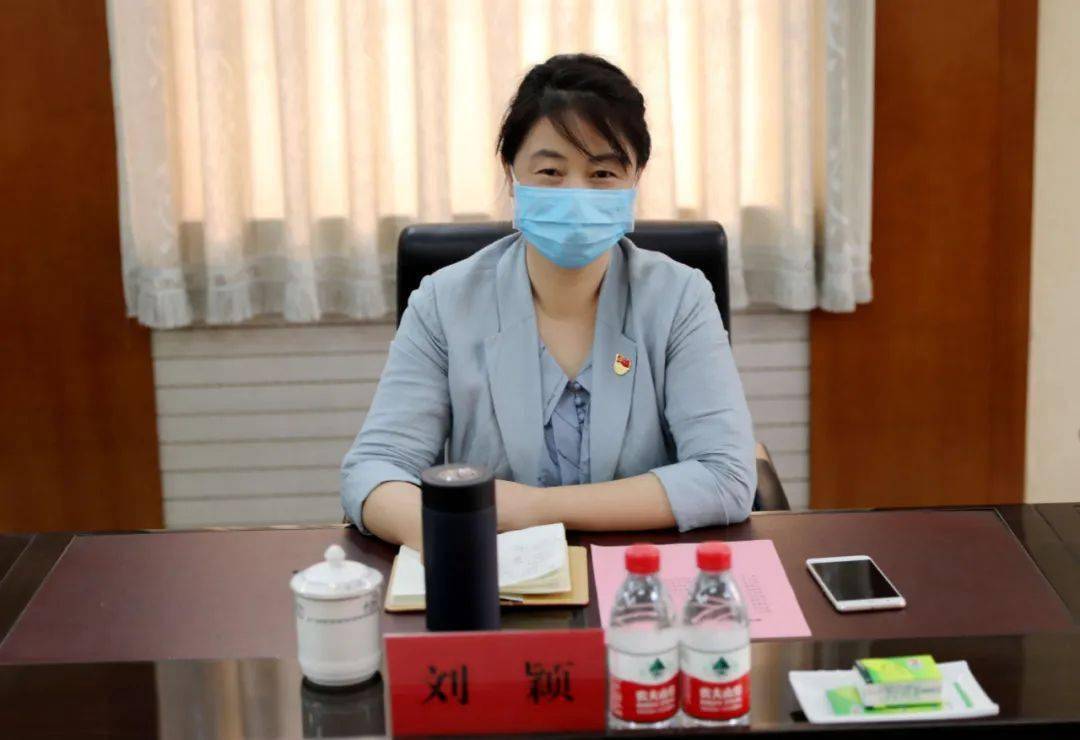 刘颖首先认真听取了焦煤集团思想政治及专业职务评定和作用发挥情况的