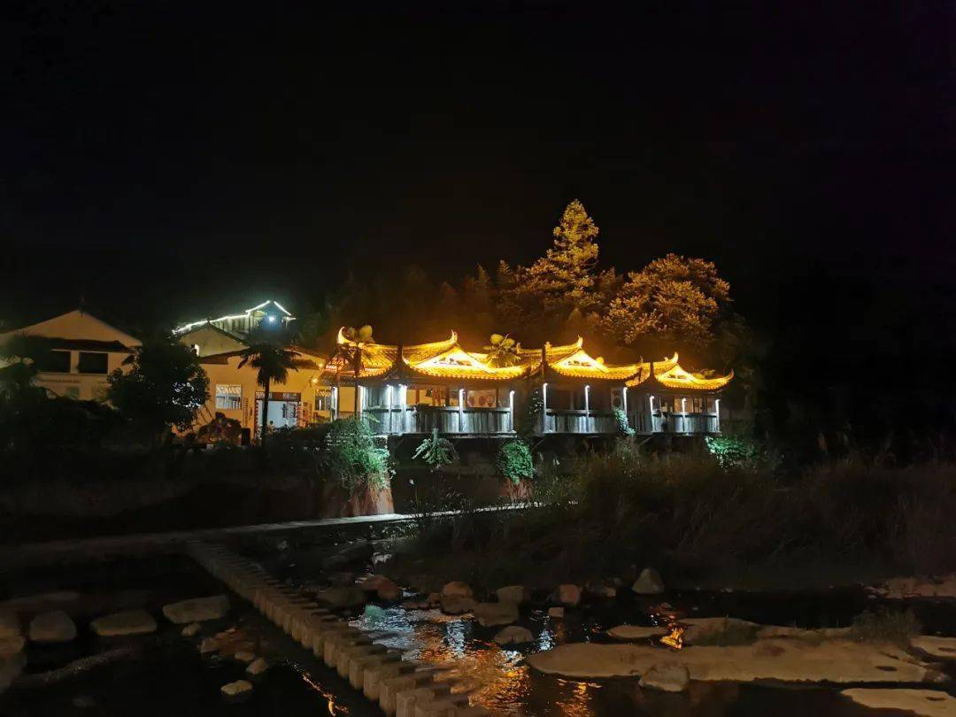 据了解,为创建国家aaaa旅游景区助力,竹里畲族乡投入1千多万打造"竹里