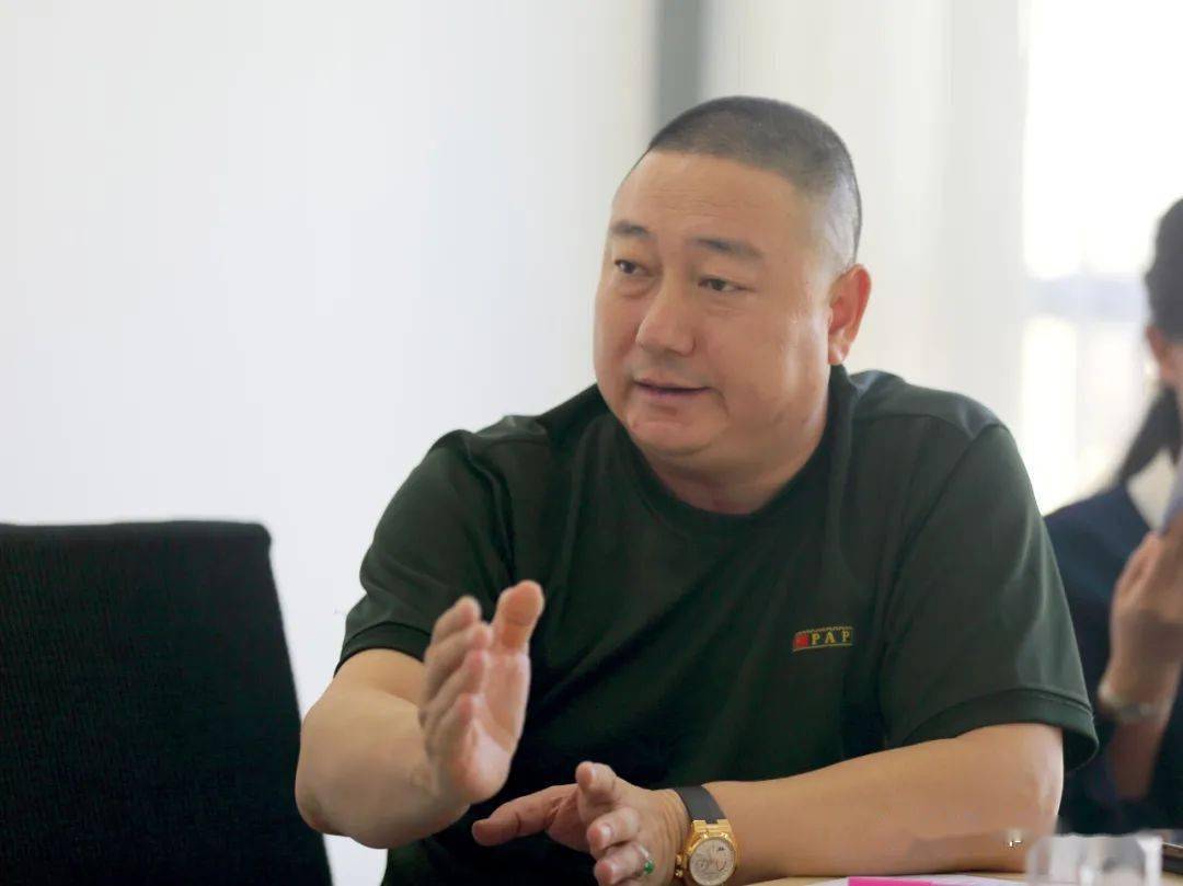 昆明市鹤庆商会召开2020年度第二次鹤商服务委员会工作会议