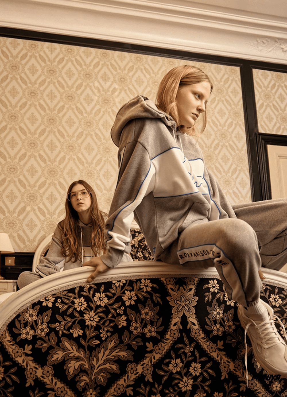 再度合作值得关注adererrorxmaisonkitsune联名今晚即将发售