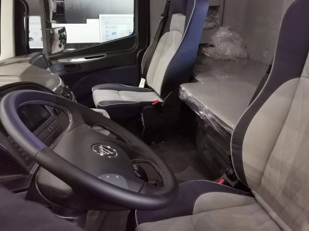 车型推荐丨欧曼 esta 自动挡 560马力 6×4牵引车_搜狐汽车_搜狐网
