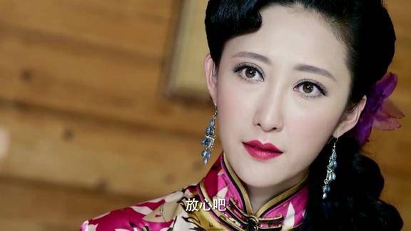 飞哥战队鬼子监视线人美女一个西瓜传情报这波操作厉害了