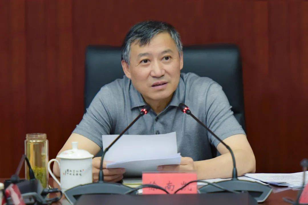 省委组织部召开部机关庆祝八一建军节退役军人座谈会_徐南凯