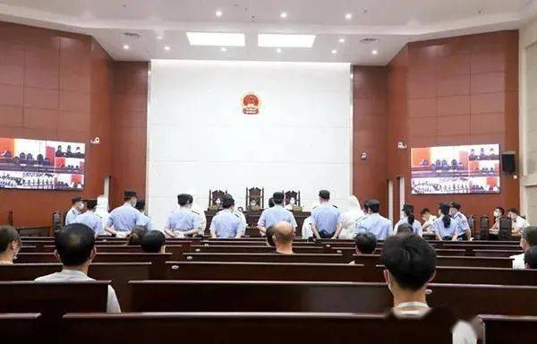 基本案情2011年以来,被告人池慎刚伙同他人形成较稳