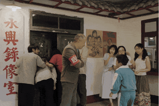 560_374gif 动态图 动图