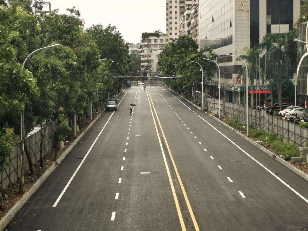 衡山路(金砂路—珠池路)路段車行道明晚8點試通車