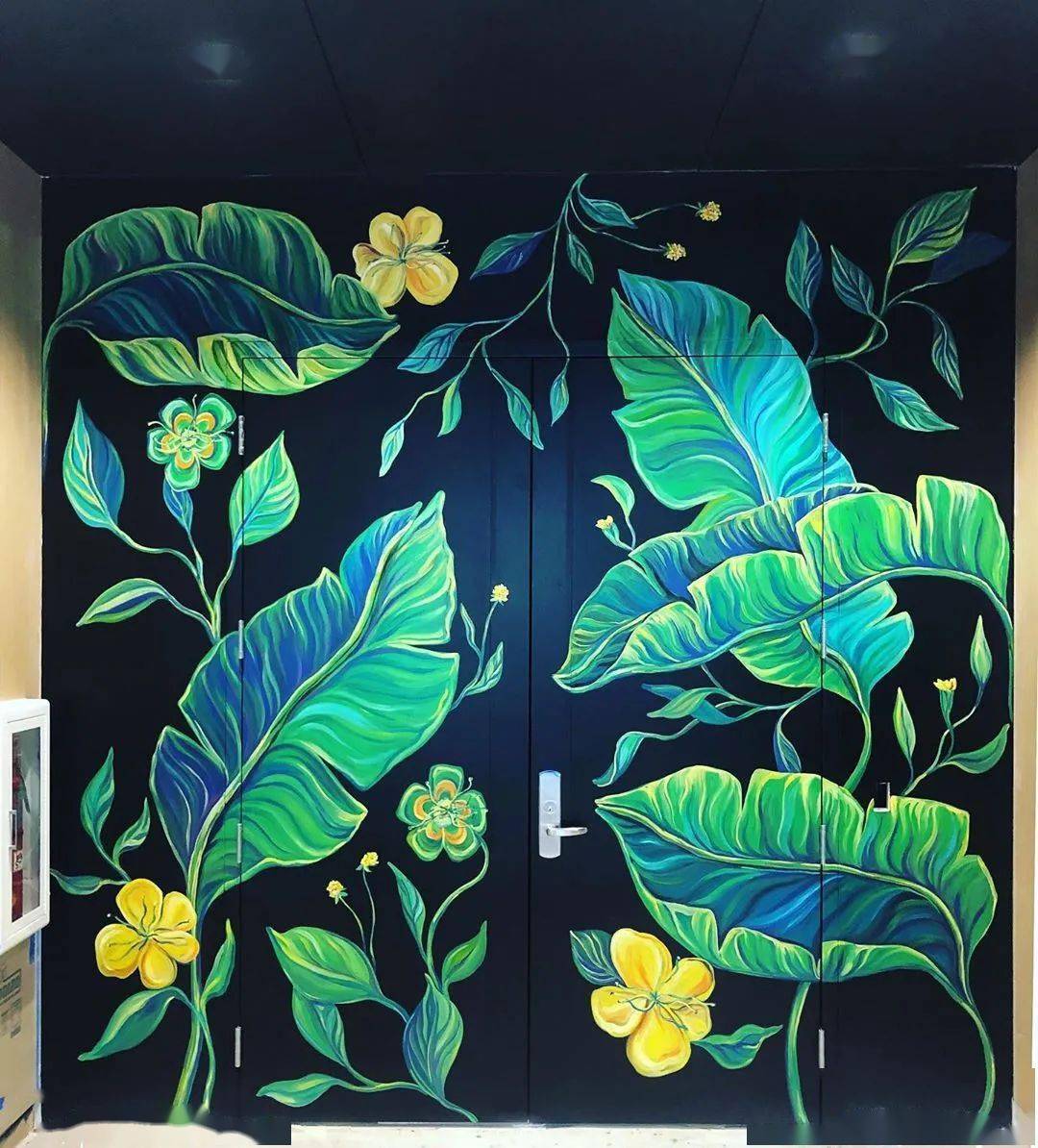 爱死这种手绘墙了,效果太美美到邻居羡慕嫉妒,网友:抢墙纸生意啊~_植