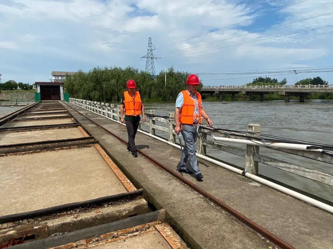 市入江水道管理处党支部全力迎战"淮河2020年第1号洪水"_高邮