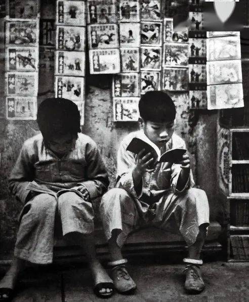 民国时期的小人书摊 杜祯彬供图据藏书家韦力考证,关于苏州旧书肆的