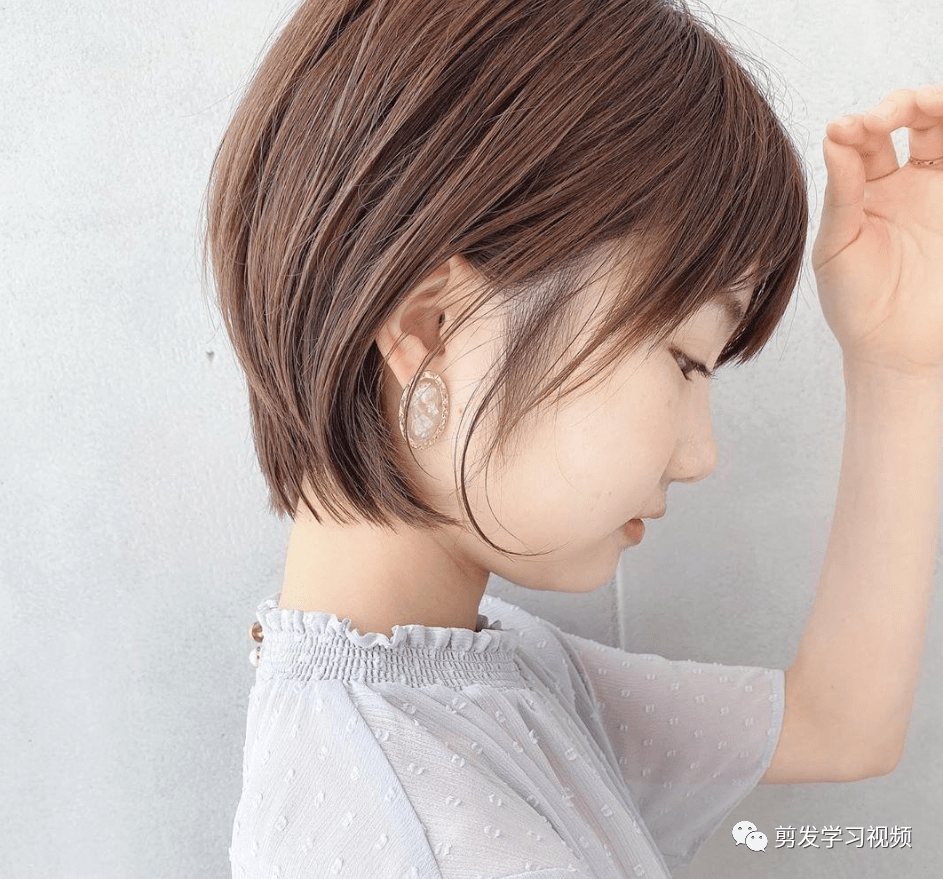 波波头耳朵露出来才时髦40款