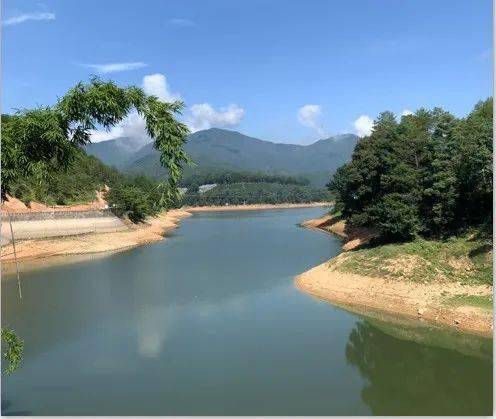 武東鎮六甲水庫拍了拍你邀您一起雲遊青山綠水