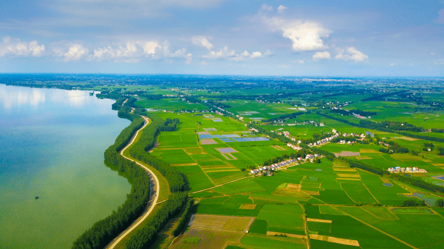 在这火红的八月,设县近1800年的监利,又迎来了一个崭新的时刻,开启了