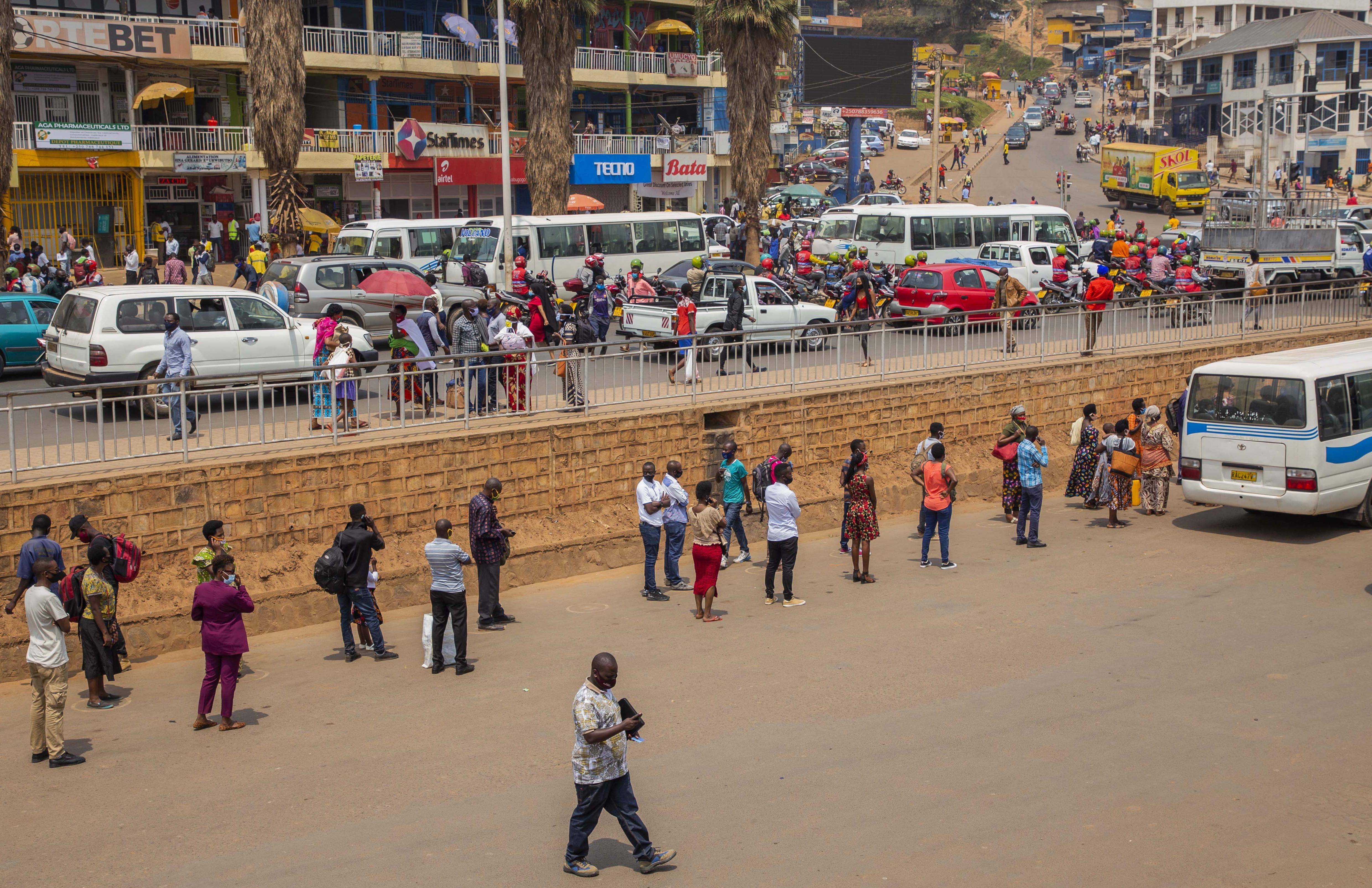 卢旺达:政府呼吁减少不必要出行