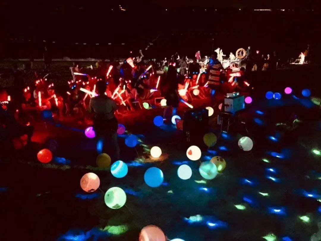 桑洲岛海岛ktv啤酒荧光晚会浪漫铁花sup花样浆板帆船出海浮潜体验星空