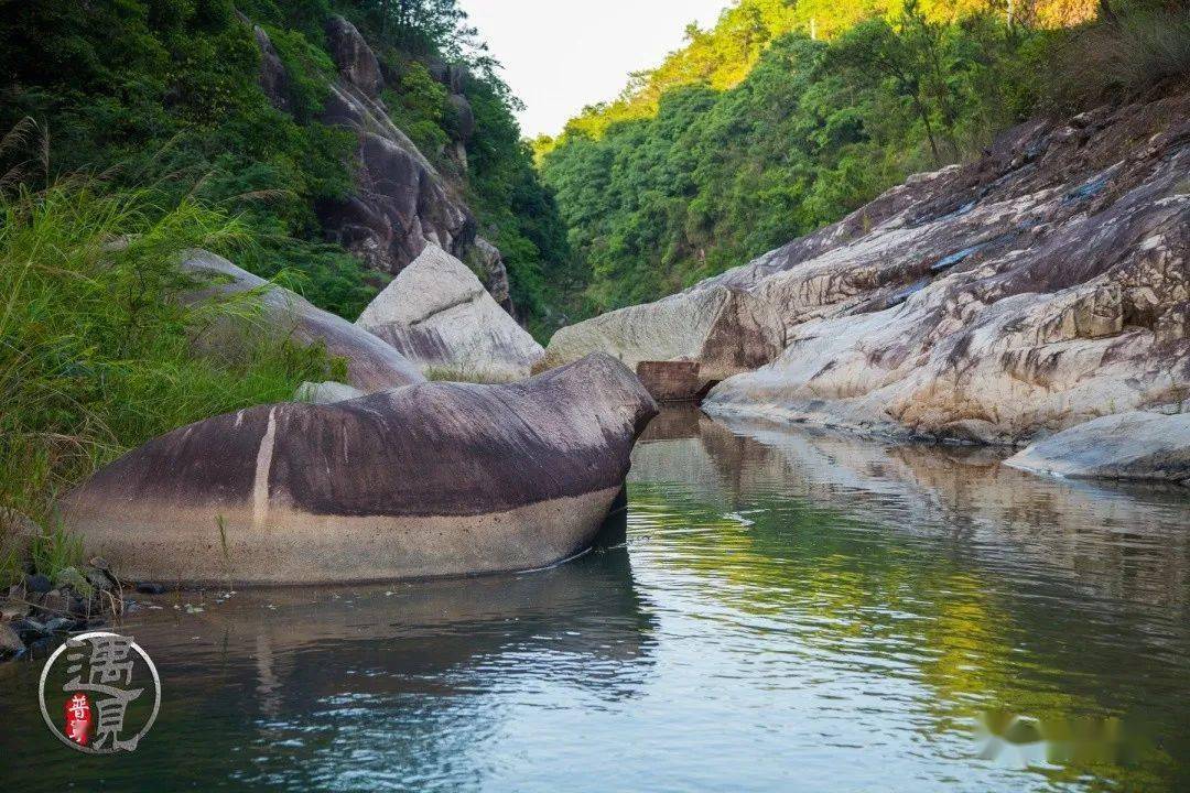 普宁大南山四方潭图片